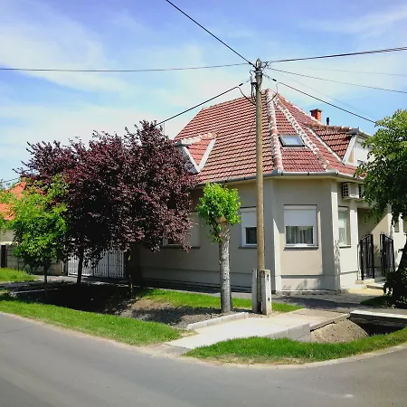 Appartamento Jánk Apartman Gyula